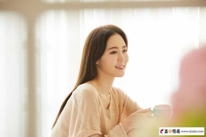男人眼中，有女人味道的女人，到底是什么样子？(图1)