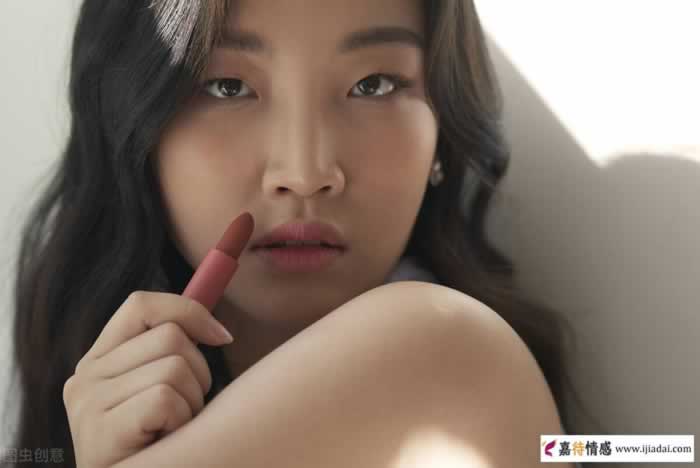 男性心态：出轨了，却不愿意离婚，是为什么？(图1)