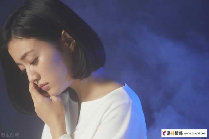 男人与多个女人保持暧昧关系，会有这2个表现！太可恶(图3)