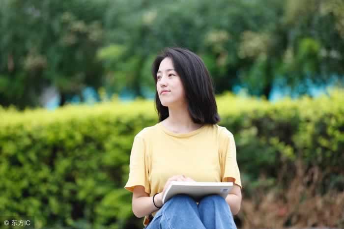 对方说跟我的感情是开玩笑，要不要挽回呢？(图1)