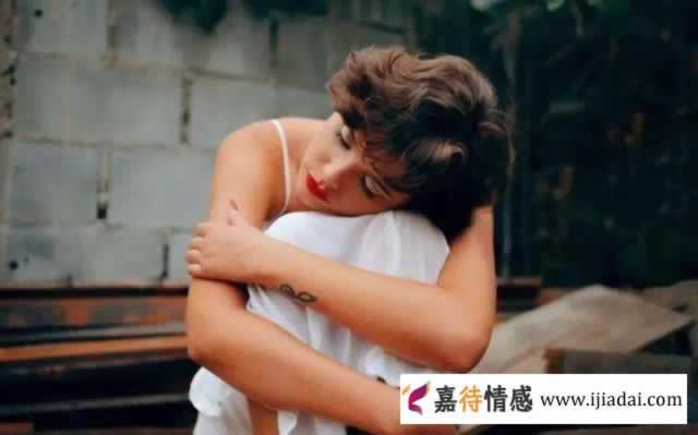 因为爱情才会干的3件小事！你做过几个？(图2)