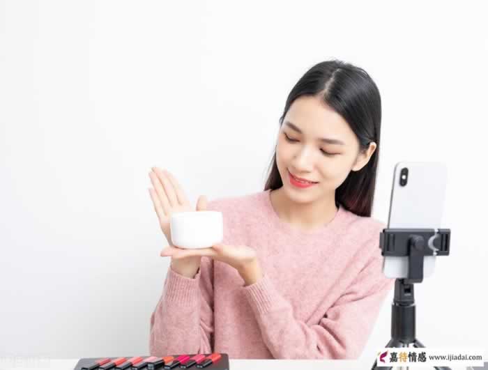 男人经常说这3句话，其实已经在暗示：不爱你了(图1)