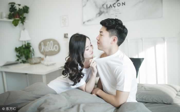 学会这三种挽回方法，让异地男友主动来看你！(图1)