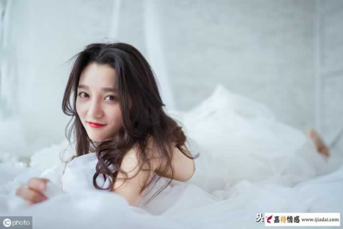 我好像遇到了一个心机女孩,她收下我的礼物,却不和我恋爱(图3) 我好像遇到了一个心机女孩,她收下我的礼物,却不和我恋爱(图3)