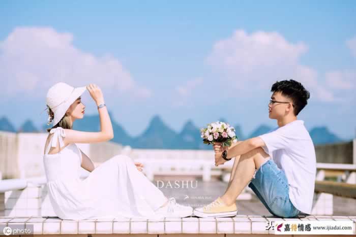 我妈找人给我算命,说我男朋友30岁时有桃花运,我应该和他分吗?(图3) 我妈找人给我算命,说我男朋友30岁时有桃花运,我应该和他分吗?(图3)