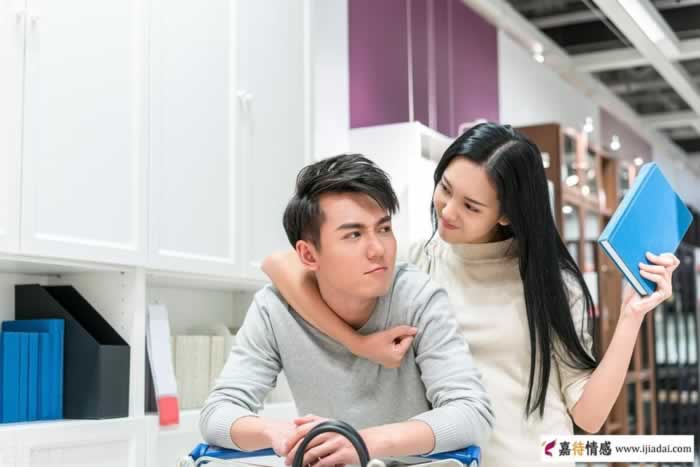 婚后男人和异性接触，要注意这三点(图2)