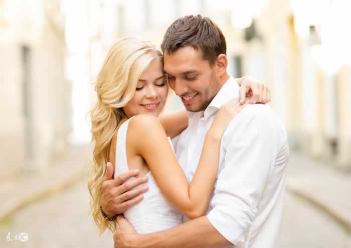 这样挽回,让他主动向你求婚!(图4) 这样挽回,让他主动向你求婚!(图4)