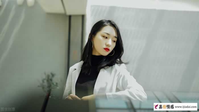 容易记仇的女人，会有这3种习惯性行为(图3)