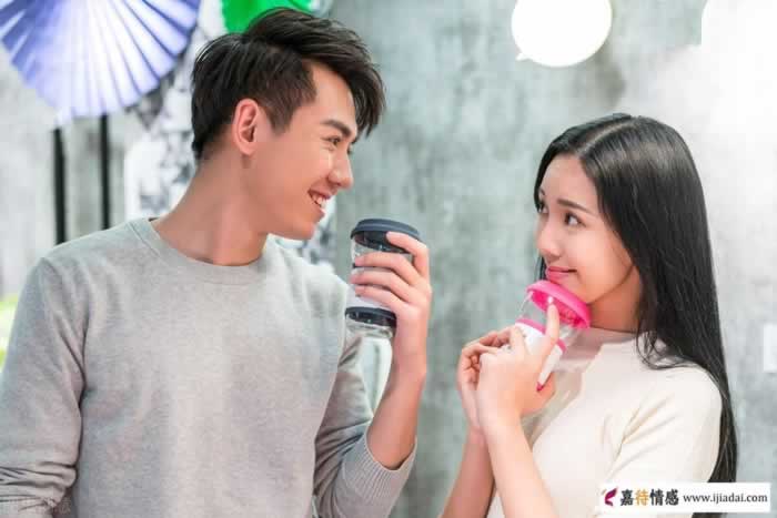 和初恋男友暧昧不清，险些离了婚(图5)