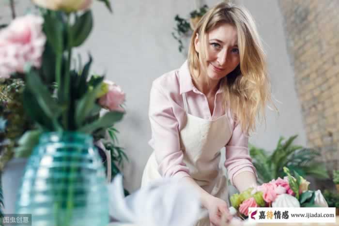 哪个年龄段的女人比较有味道令男人沉迷陶醉？(图1)