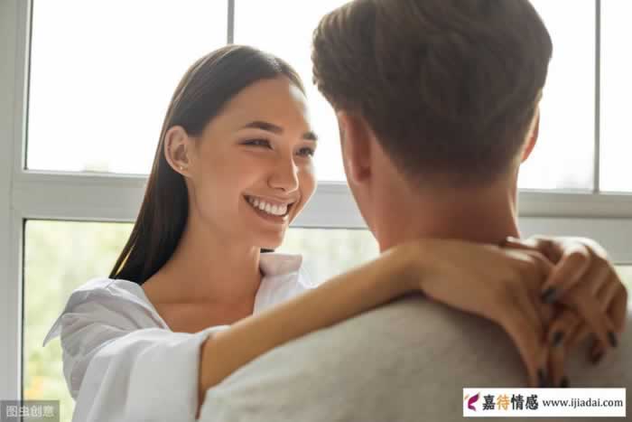 嫁给一个有钱男人是种什么体验？这些女人说了真实感受(图3)